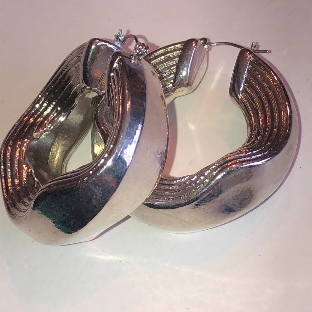 Chunky Silver Tone Wavy Retro Boho Hoop Earrings